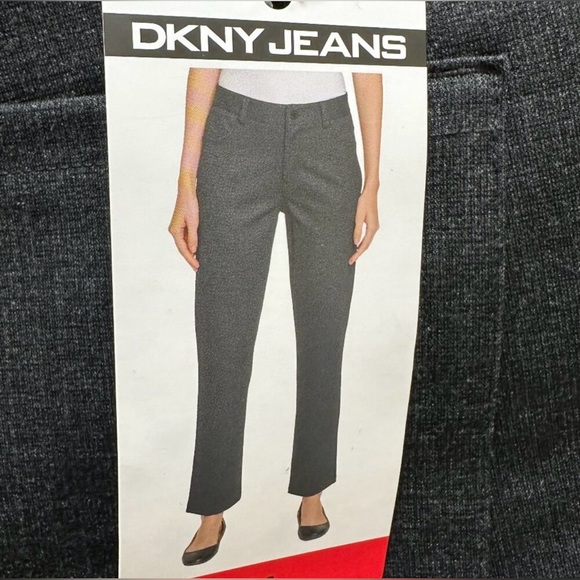New DKNY Jeans Ponte Pant Women's Size M Gray Straight Leg Mid Rise Sleek - Picture 2 of 3